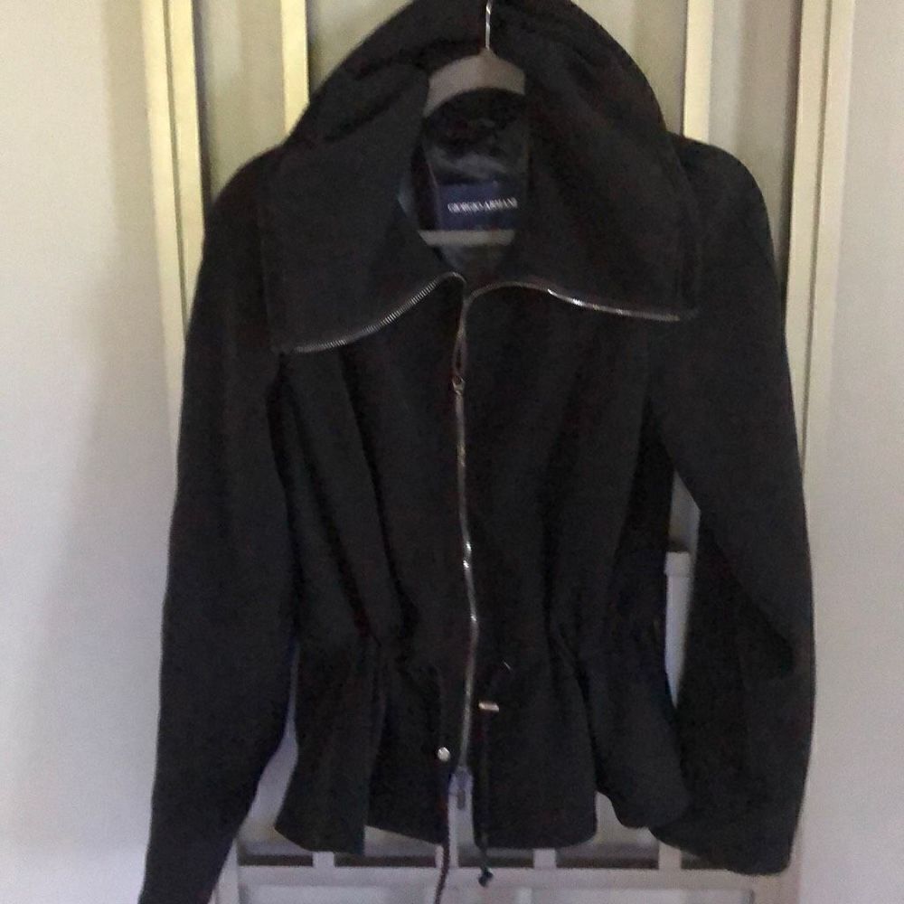 Giorgio Armani Black jacket zippered with waist detail peplum size 42 M